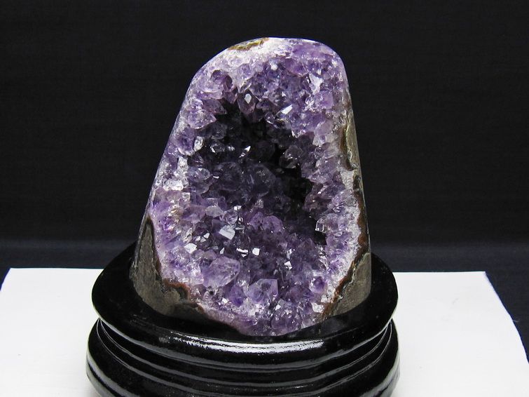 アメジスト クラスター ウルグアイ産 アメジスト 原石 amethyst 台座付属 一点物 182-8781