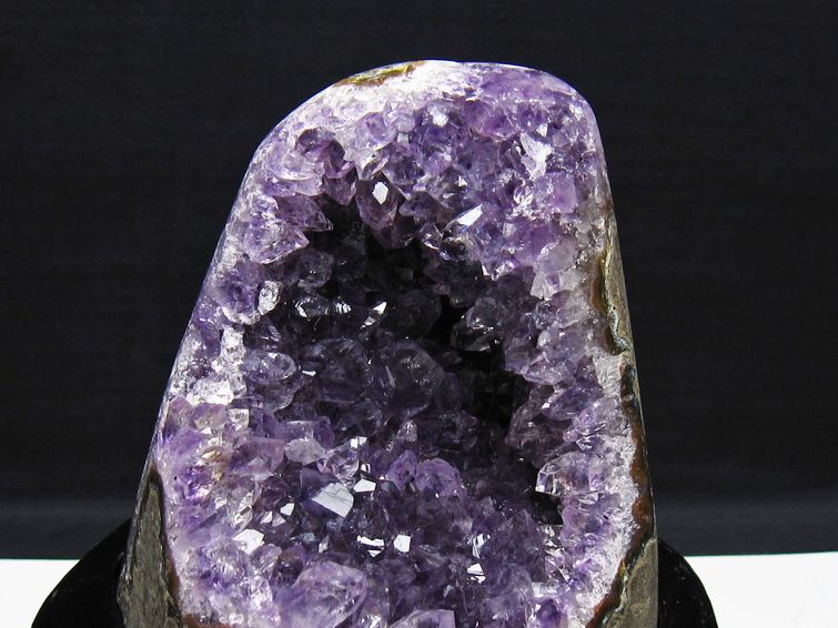 アメジスト クラスター ウルグアイ産 アメジスト 原石 amethyst 台座付属 一点物 182-8781