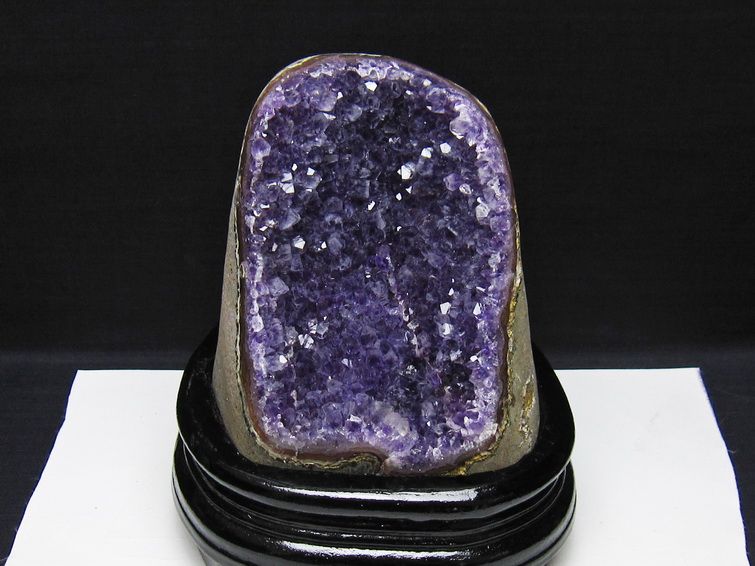 1.2Kg アメジスト クラスター ウルグアイ産 アメジスト 原石 amethyst 台座付属 一点物 182-8788