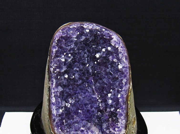 1.2Kg アメジスト クラスター ウルグアイ産 アメジスト 原石 amethyst 台座付属 一点物 182-8788