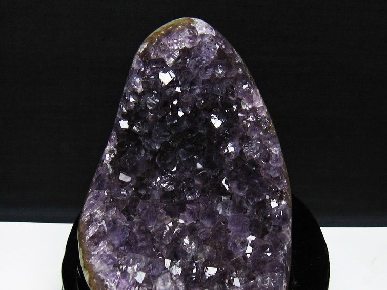 アメジスト クラスター ウルグアイ産 アメジスト 原石 amethyst 台座付属 一点物 182-8789