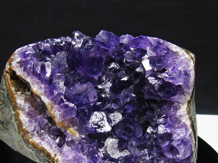 アメジスト クラスター ウルグアイ産 アメジスト 原石 amethyst 台座付属 一点物 182-8794