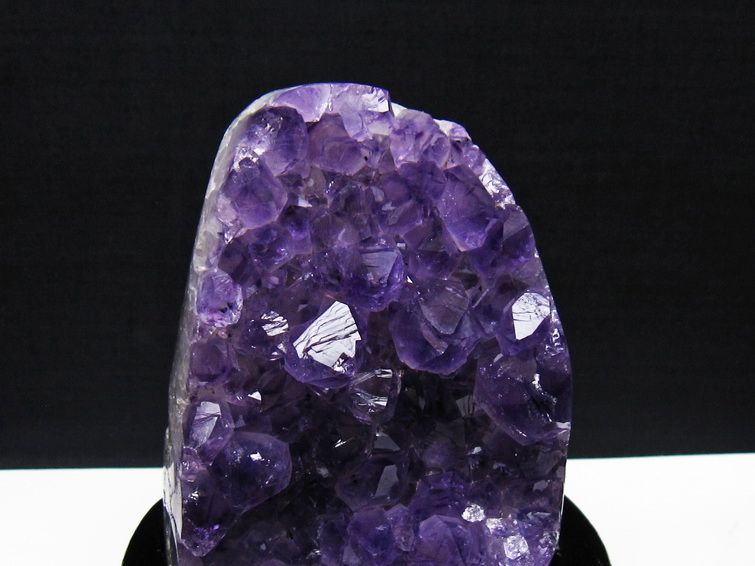 アメジスト クラスター ウルグアイ産 アメジスト 原石 amethyst 台座付属 一点物 182-8795