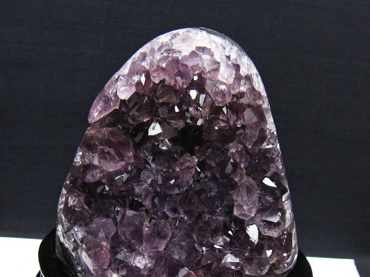 1.7Kg アメジスト 原石 ウルグアイ産 アメジスト クラスター amethyst 台座付属 一点物 182-8812