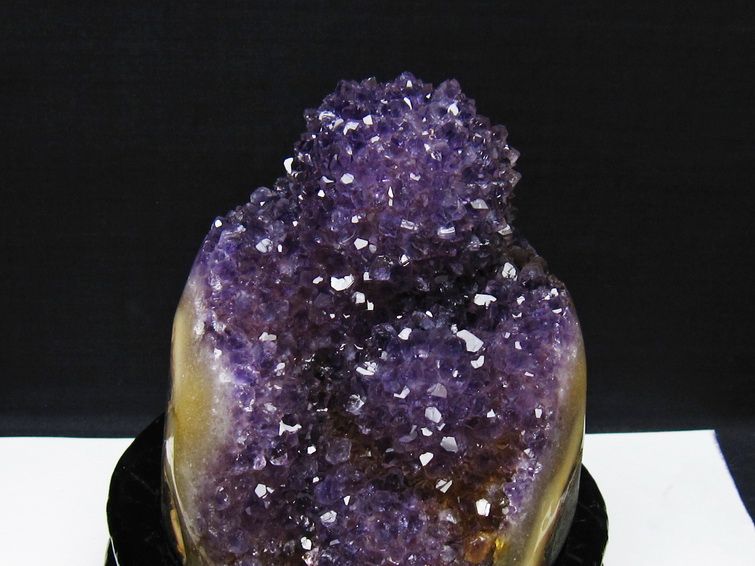 1.3Kg アメジスト クラスター ウルグアイ産 アメジスト 原石 amethyst 台座付属 一点物 182-8820