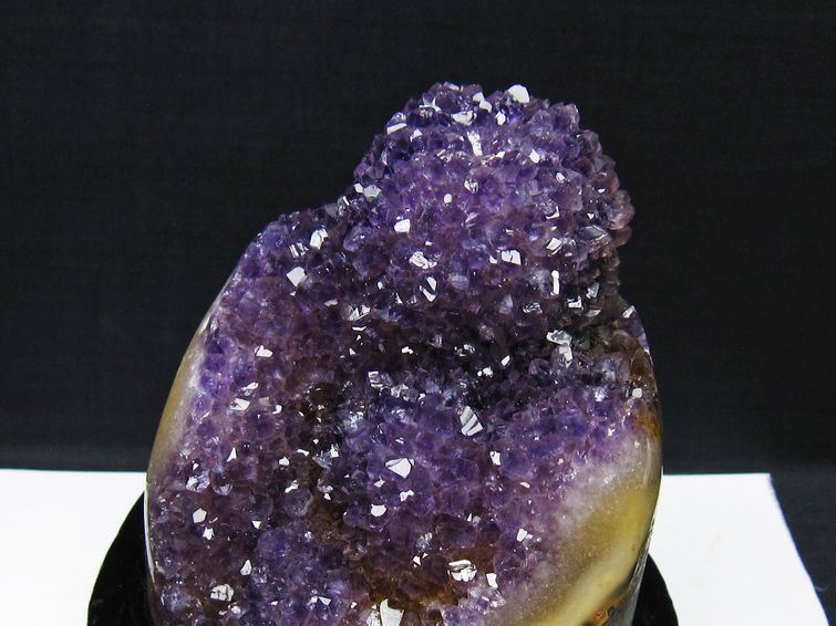1.3Kg アメジスト クラスター ウルグアイ産 アメジスト 原石 amethyst 台座付属 一点物 182-8820