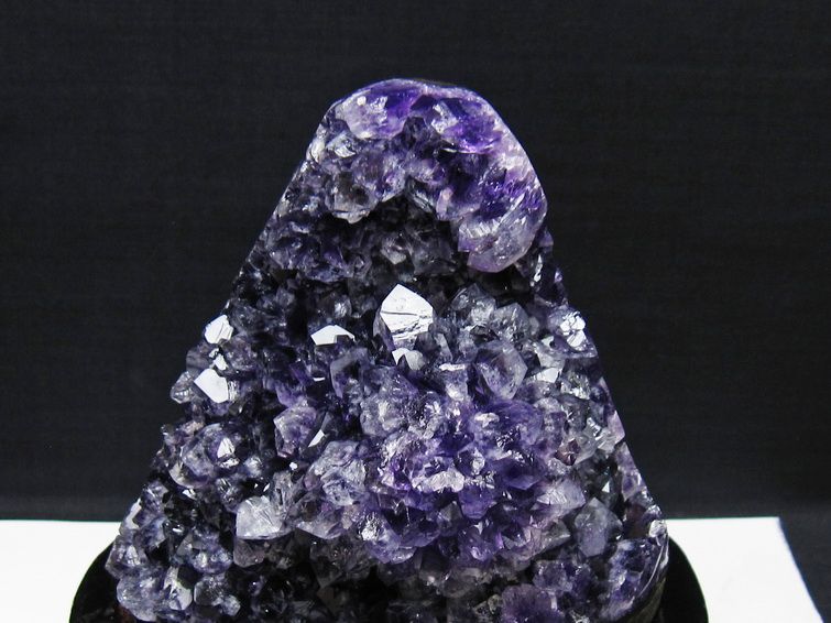 1.3Kg アメジスト クラスター ウルグアイ産 アメジスト 原石 amethyst 台座付属 一点物 182-8821