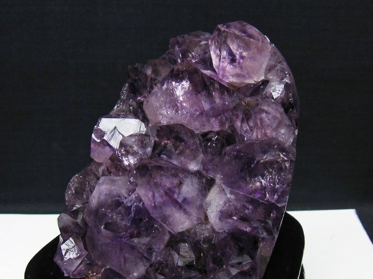 1.1Kg アメジスト クラスター ウルグアイ産 アメジスト 原石 amethyst 台座付属 一点物 182-8822