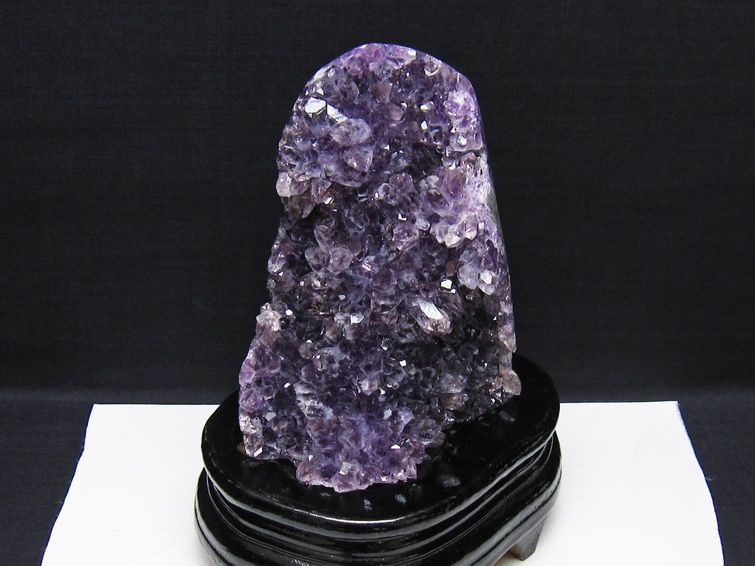 アメジスト クラスター ウルグアイ産 アメジスト 原石 amethyst 台座付属 一点物 182-8824