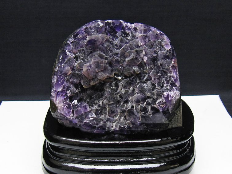 アメジスト クラスター ウルグアイ産 アメジスト 原石 amethyst 台座付属 一点物 182-8825