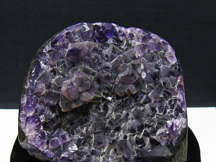 アメジスト クラスター ウルグアイ産 アメジスト 原石 amethyst 台座付属 一点物 182-8825