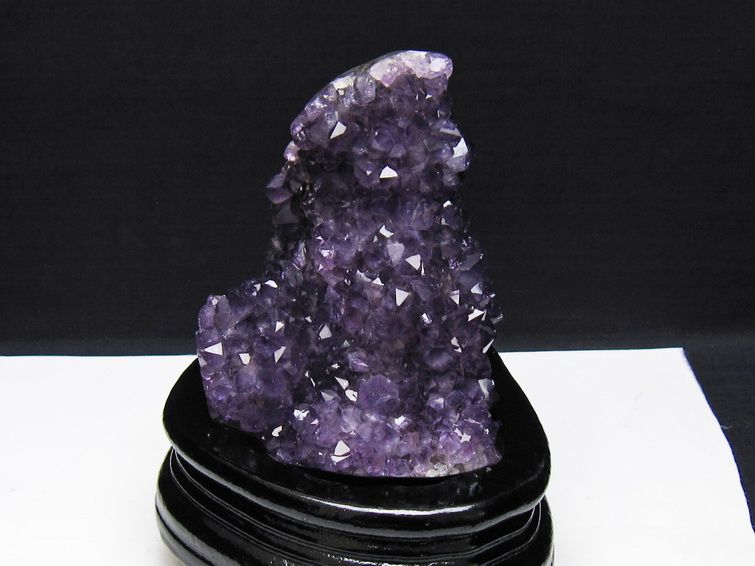 アメジスト クラスター ウルグアイ産 アメジスト 原石 amethyst 台座付属 一点物 182-8833