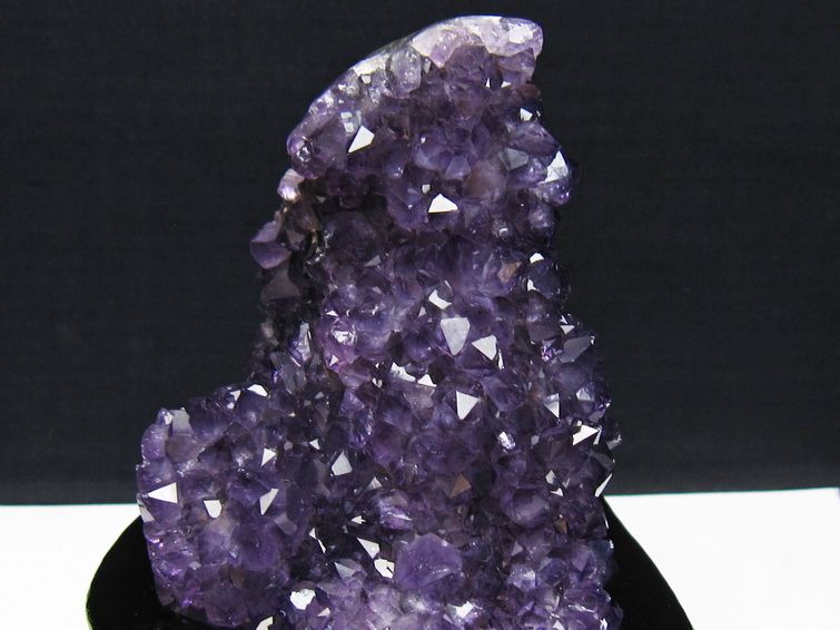 アメジスト クラスター ウルグアイ産 アメジスト 原石 amethyst 台座付属 一点物 182-8833