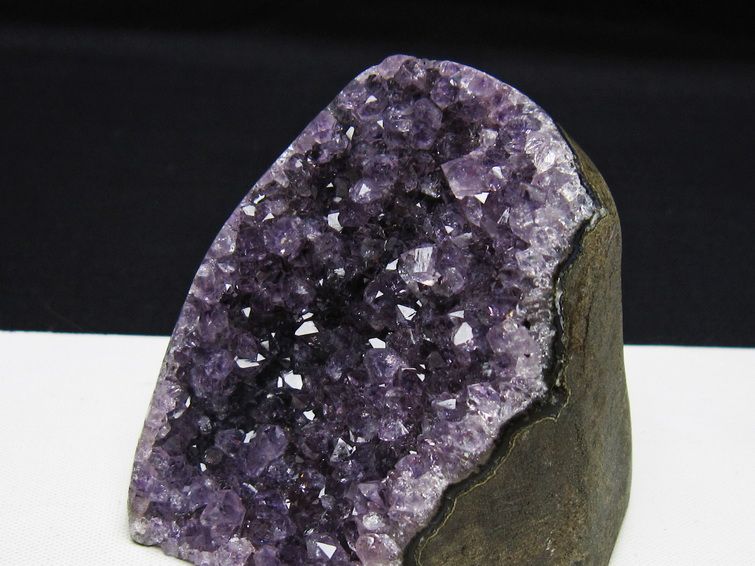 アメジスト クラスター ウルグアイ産 アメジスト 原石 amethyst 一点物 182-8835