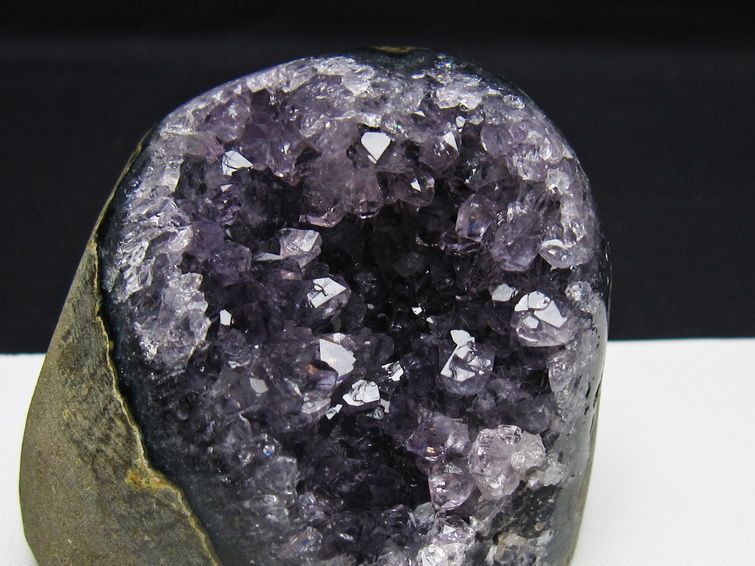 アメジスト クラスター ウルグアイ産 アメジスト 原石 amethyst 一点物 182-8836