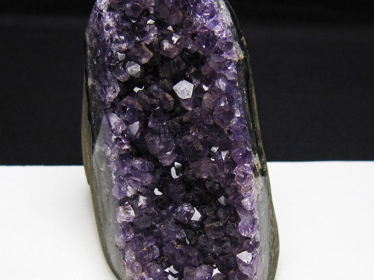 アメジスト クラスター ウルグアイ産 アメジスト 原石 amethyst 一点物 182-8838