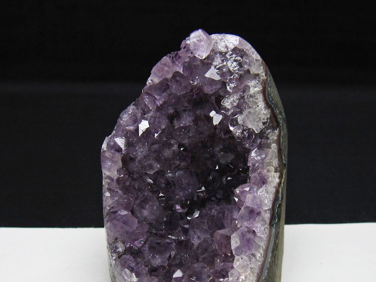 アメジスト クラスター ウルグアイ産 アメジスト 原石 amethyst 一点物 182-8840