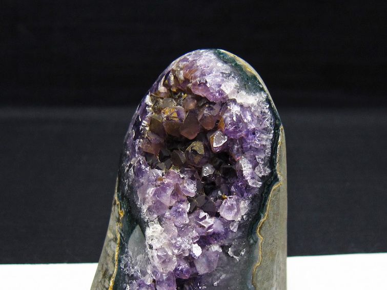 アメジスト クラスター ウルグアイ産 アメジスト 原石 amethyst 一点物 182-8841