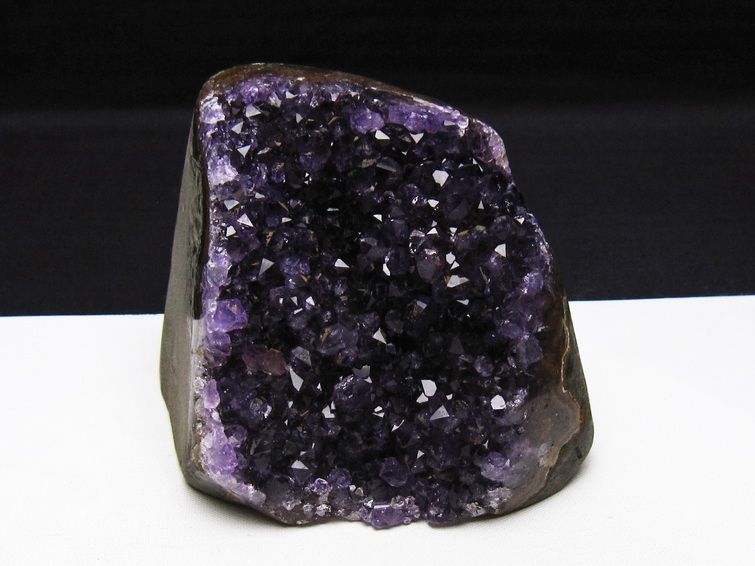 アメジスト 原石 ウルグアイ産 アメジスト クラスター amethyst 一点物 182-8868