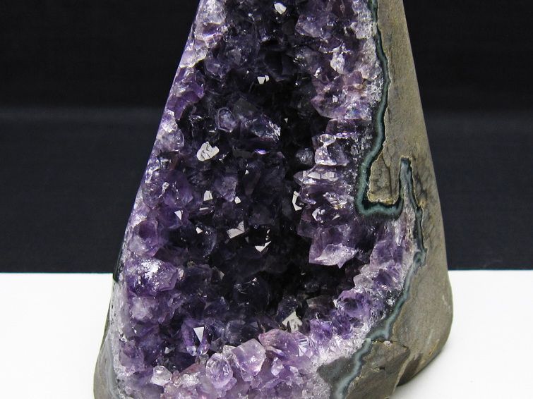 アメジスト 原石 ウルグアイ産 アメジスト クラスター amethyst 一点物 182-8870