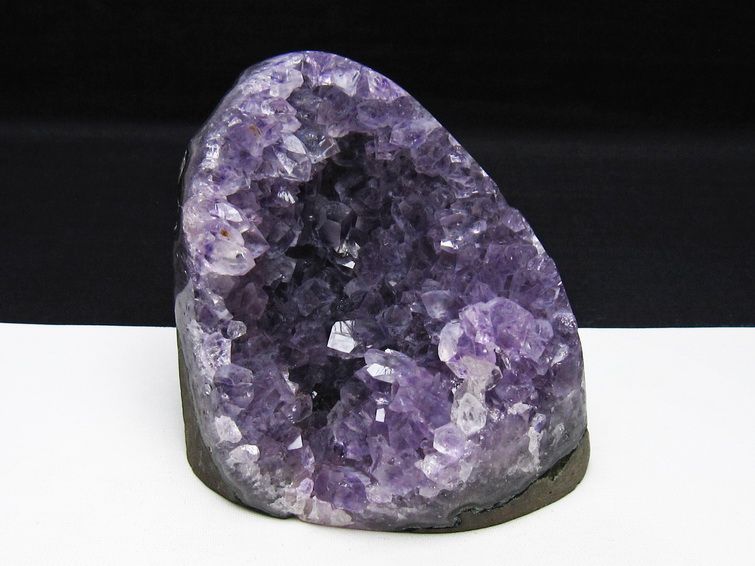 アメジスト 原石 ウルグアイ産 アメジスト クラスター amethyst 一点物 182-8872