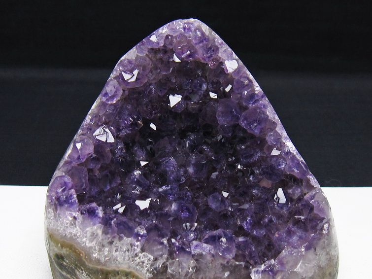 アメジスト クラスター ウルグアイ産 アメジスト 原石 amethyst 一点物 182-8881