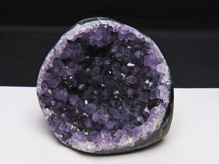 アメジスト クラスター ウルグアイ産 アメジスト 原石 amethyst 一点物 182-8882