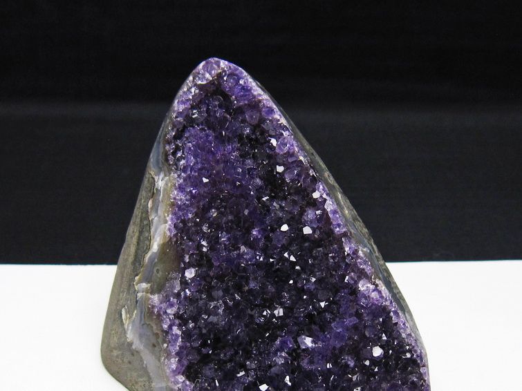 アメジスト クラスター ウルグアイ産 アメジスト 原石 amethyst 一点物 182-8884