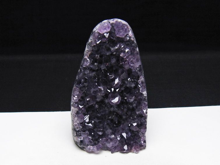 アメジスト クラスター ウルグアイ産 アメジスト 原石 amethyst 一点物 182-8885