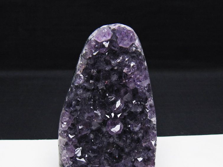 アメジスト クラスター ウルグアイ産 アメジスト 原石 amethyst 一点物 182-8885