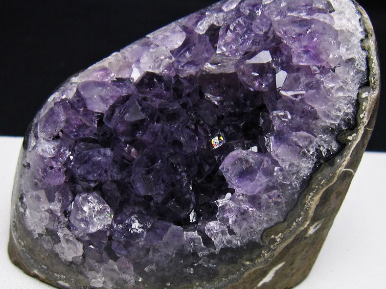 アメジスト クラスター ウルグアイ産 アメジスト 原石 amethyst 一点物 182-8890