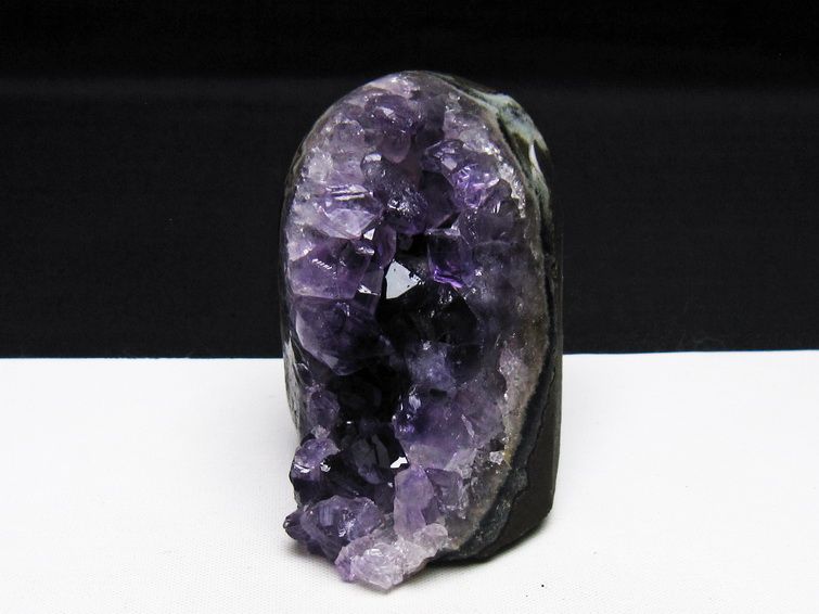 アメジスト クラスター ウルグアイ産 アメジスト 原石 amethyst 一点物 182-8893