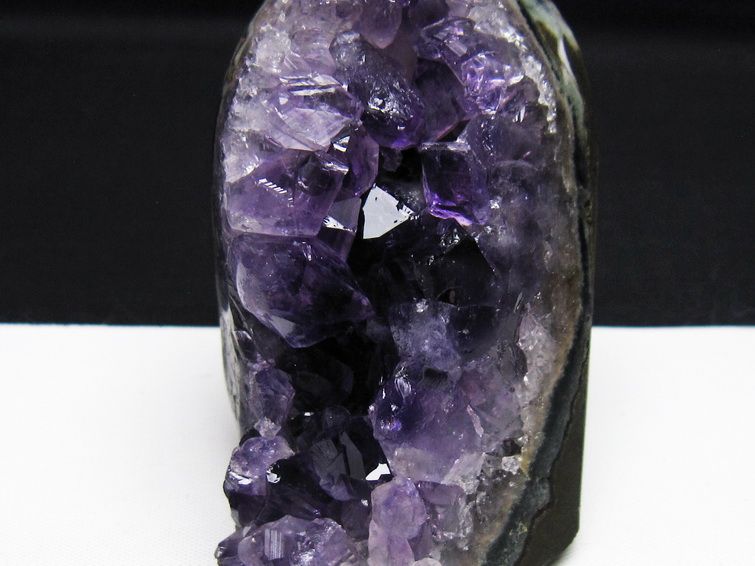 アメジスト クラスター ウルグアイ産 アメジスト 原石 amethyst 一点物 182-8893