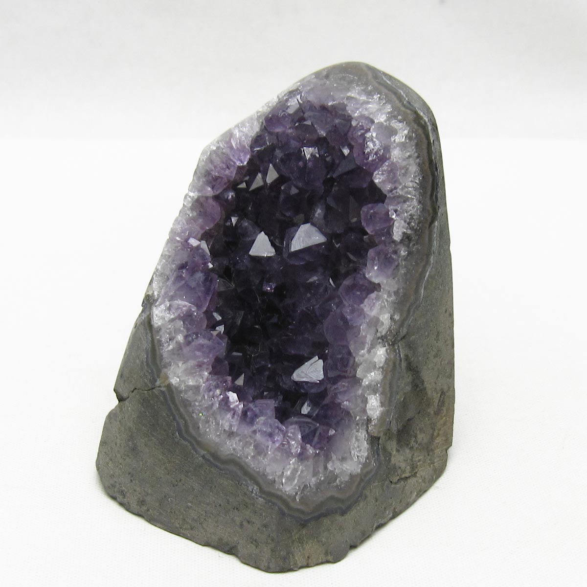 アメジスト クラスター ウルグアイ産 アメジスト 原石 amethyst 一点物 182-8894