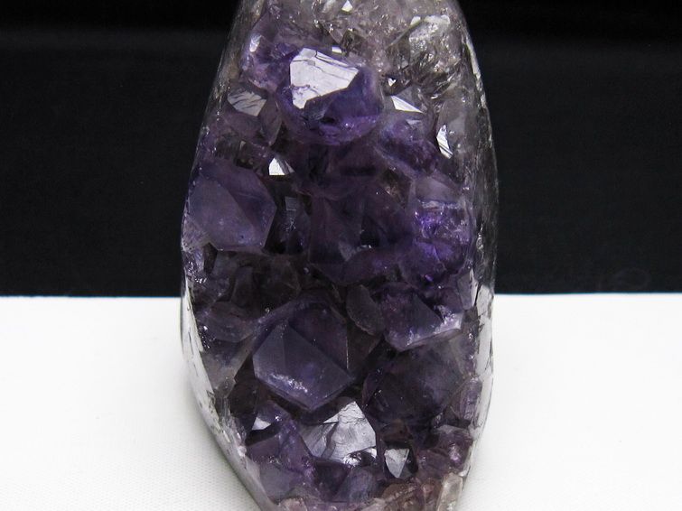 アメジスト クラスター ウルグアイ産 アメジスト 原石 amethyst 一点物 182-8895