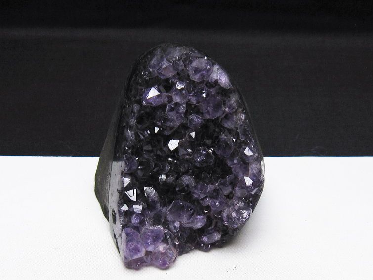 アメジスト クラスター ウルグアイ産 アメジスト 原石 amethyst 一点物 182-8896