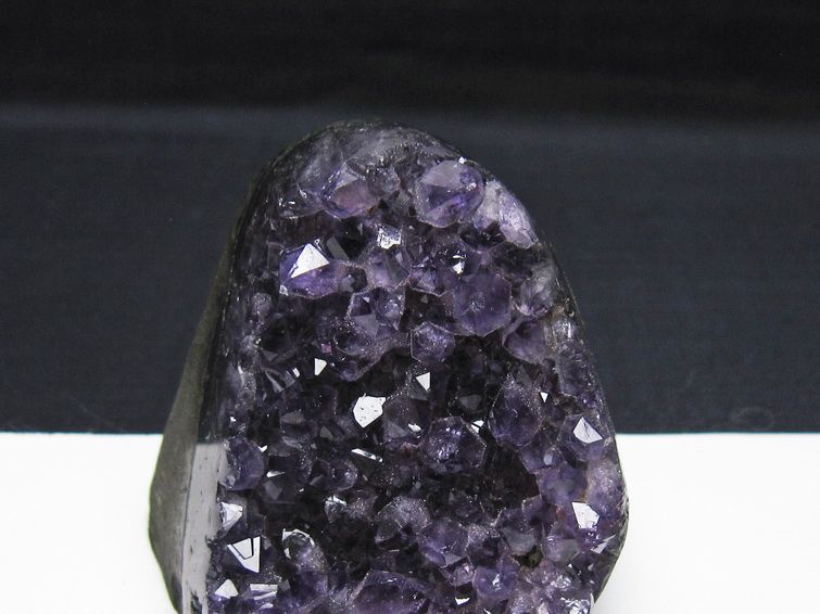アメジスト クラスター ウルグアイ産 アメジスト 原石 amethyst 一点物 182-8896