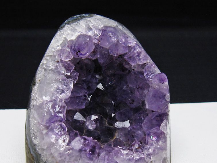 アメジスト クラスター ウルグアイ産 アメジスト 原石 amethyst 一点物 182-8900