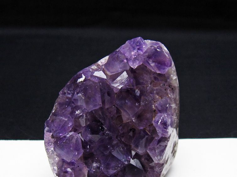 アメジスト クラスター ウルグアイ産 アメジスト 原石 amethyst 一点物 182-8902