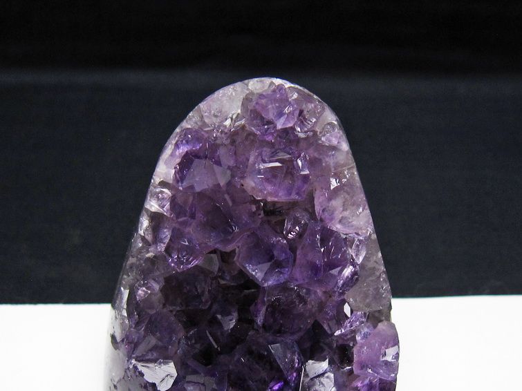 アメジスト クラスター ウルグアイ産 アメジスト 原石 amethyst 一点物 182-8904