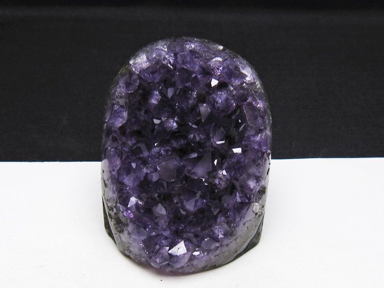 アメジスト クラスター ウルグアイ産 アメジスト 原石 amethyst 一点物 182-8906