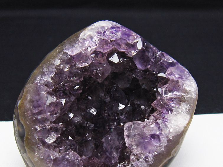 アメジスト クラスター ウルグアイ産 アメジスト 原石 amethyst 一点物 182-8907