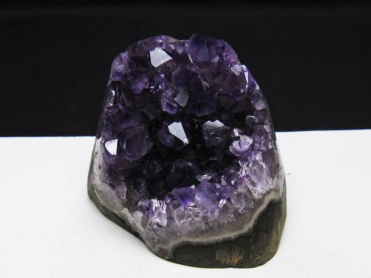 アメジスト 原石 ウルグアイ産 アメジスト クラスター amethyst 一点物 182-8917