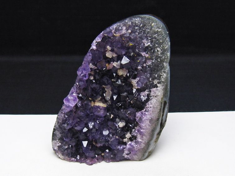 アメジスト 原石 ウルグアイ産 アメジスト クラスター amethyst カルサイト共生 一点物 182-8932