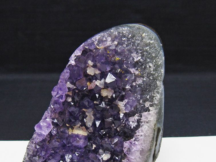 アメジスト 原石 ウルグアイ産 アメジスト クラスター amethyst カルサイト共生 一点物 182-8932