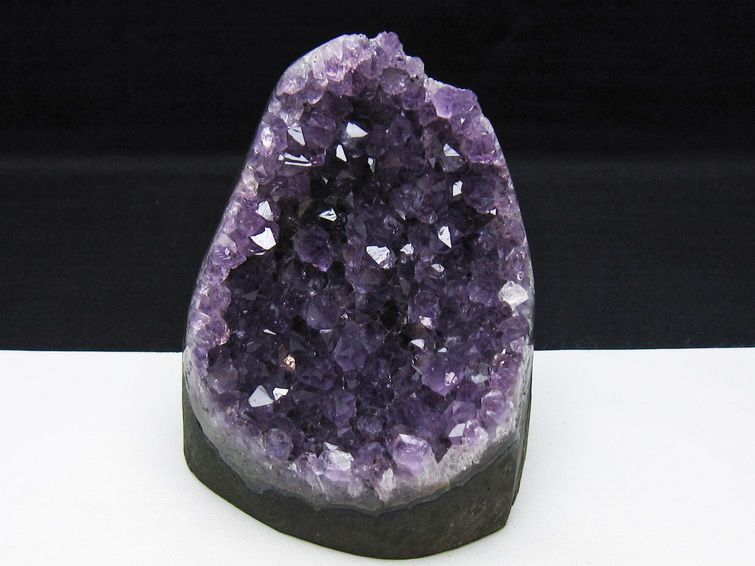 アメジスト 原石 ウルグアイ産 アメジスト クラスター amethyst 一点物 182-8935