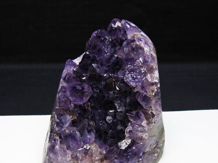 アメジスト クラスター ウルグアイ産 アメジスト 原石 amethyst 一点物 182-8948