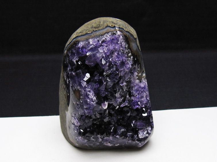 アメジスト クラスター ウルグアイ産 アメジスト 原石 amethyst 一点物 182-8957