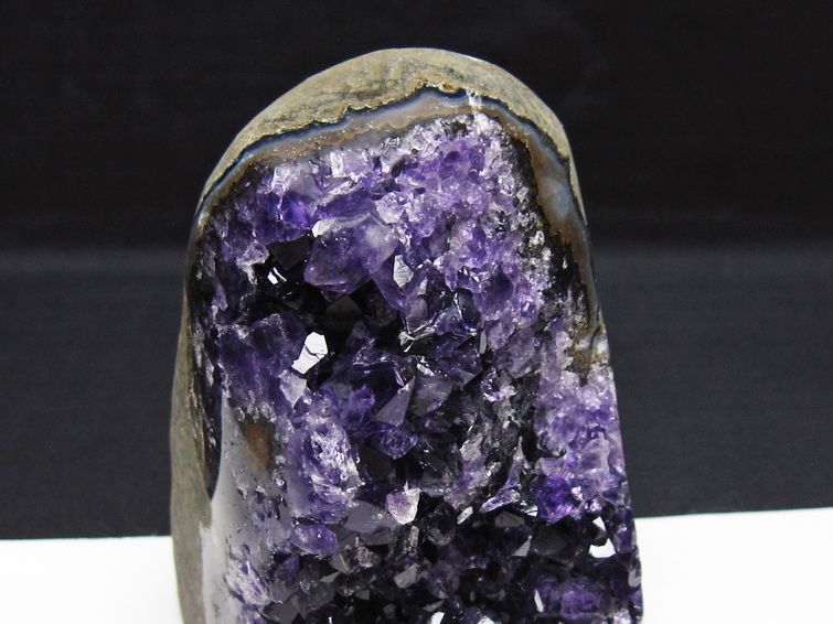 アメジスト クラスター ウルグアイ産 アメジスト 原石 amethyst 一点物 182-8957