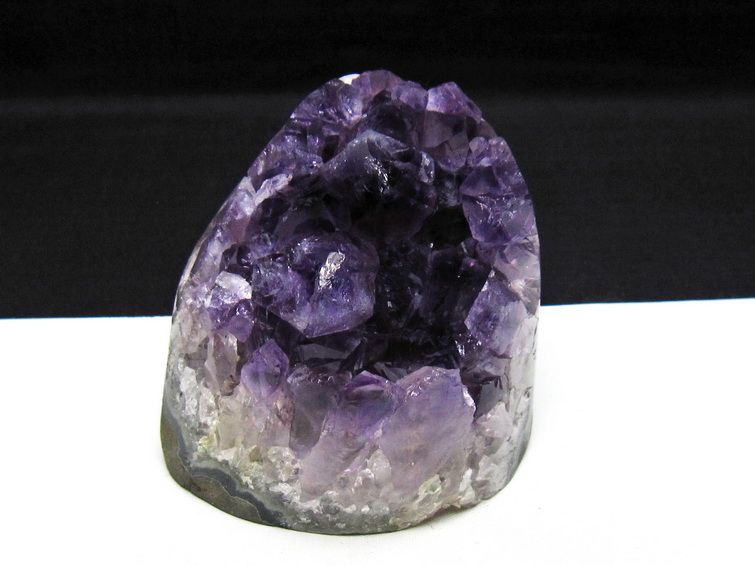 アメジスト クラスター ウルグアイ産 アメジスト 原石 amethyst 一点物 182-8961